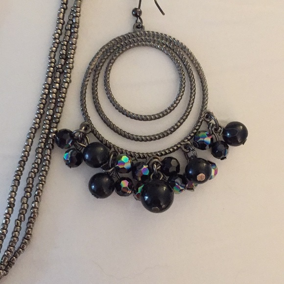 Costume fun! Necklace and earring! - Picture 2 of 4